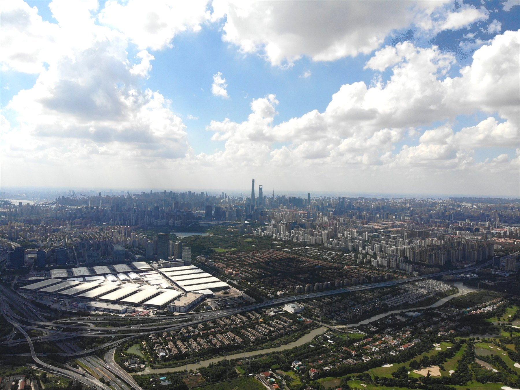 城市航拍图
